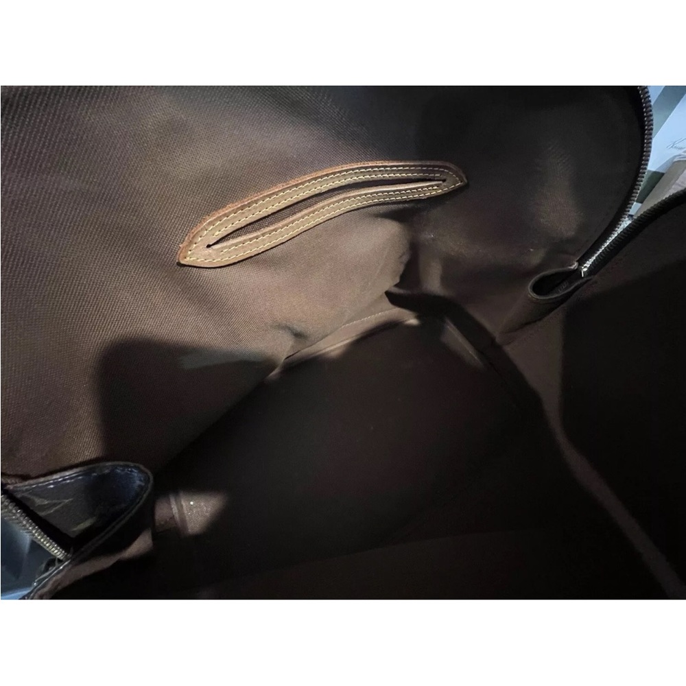 Louis Vuitton Brown Monogram Handbag - Picture 6 of 9
